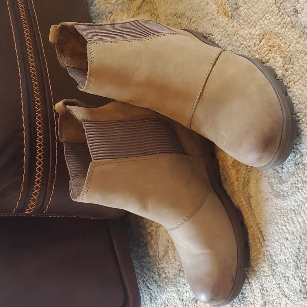Sorel wedge - Picture 3 of 6